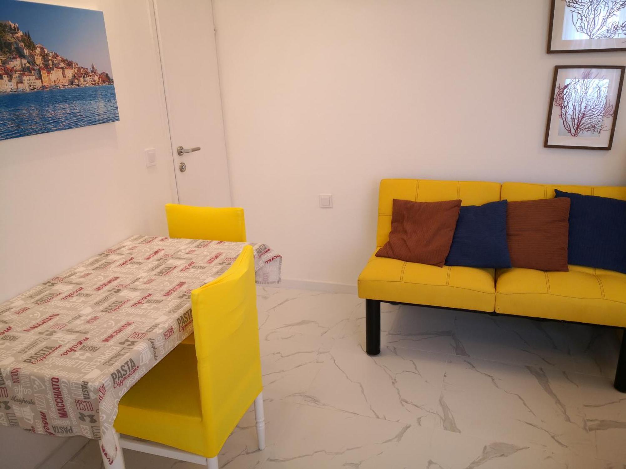 City Center Garden Apartments Шибеник Номер фото
